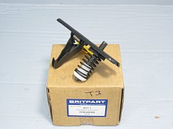 Крюк капота D2 FPB100160_OEM