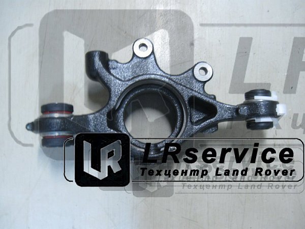 Кулак задний левый D3/D4/RRS